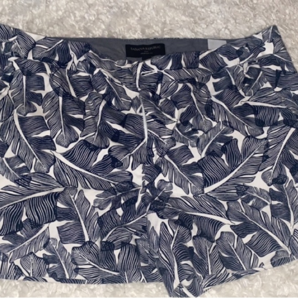 Banana Republic shorts